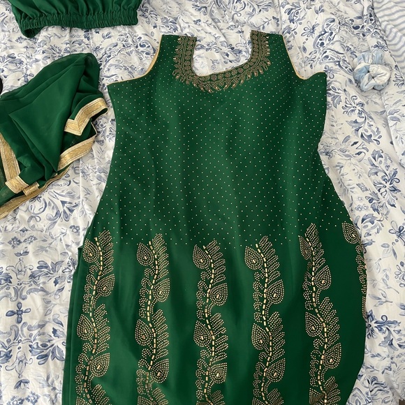 Indian Kurta - Picture 1 of 2